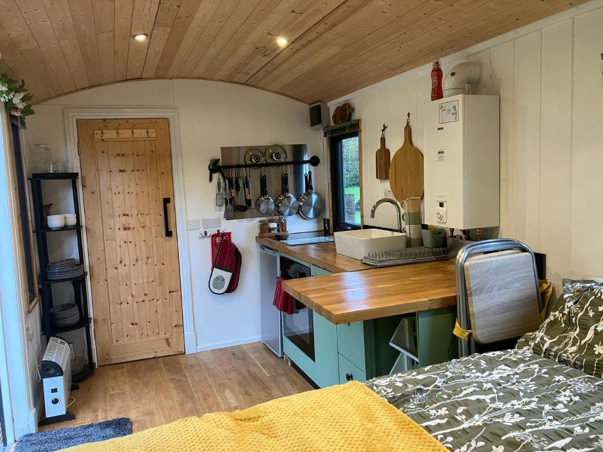 1 Bed Converted Railway Wagon Near Crickhowell Exteriör bild