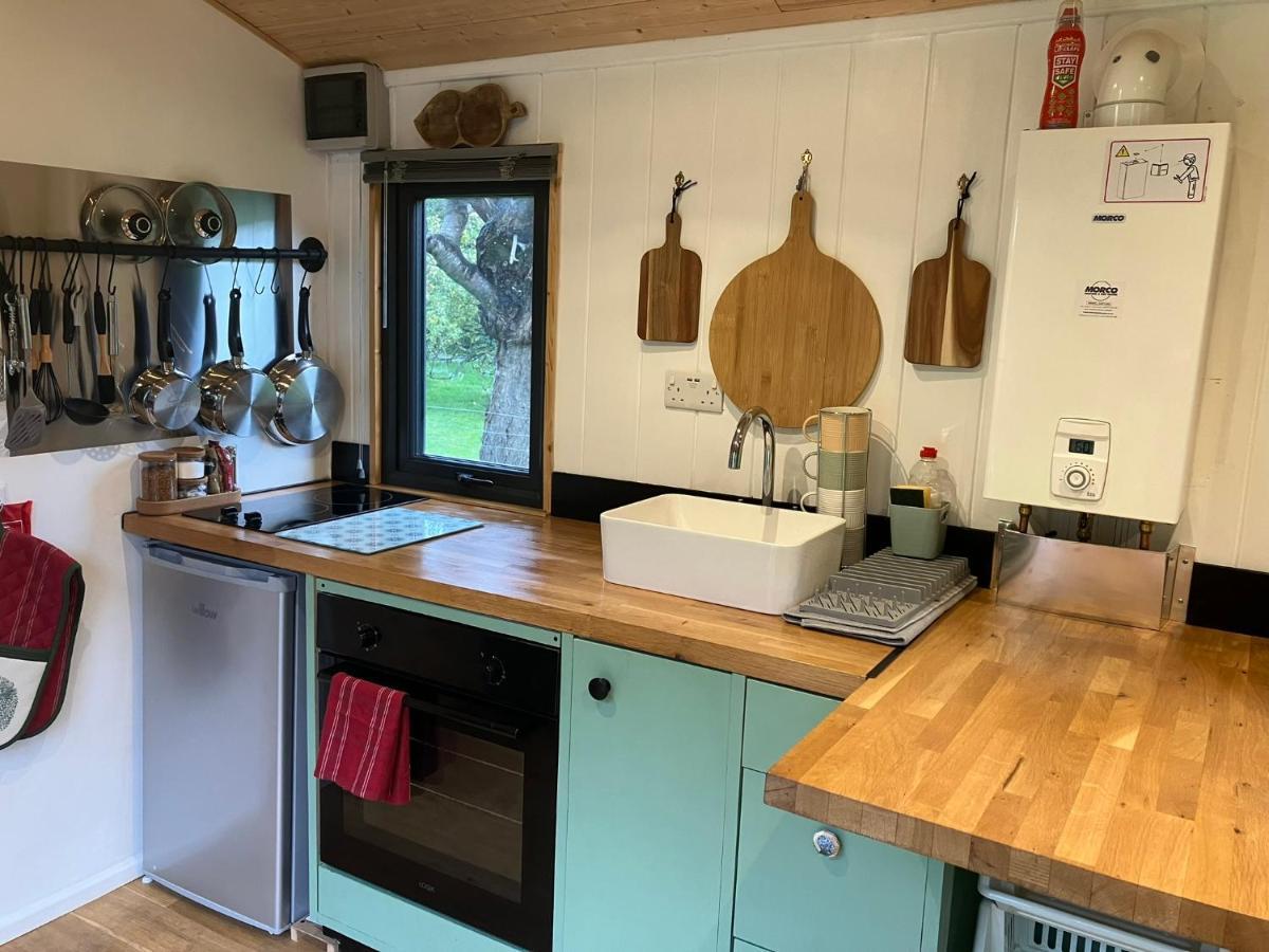 1 Bed Converted Railway Wagon Near Crickhowell Exteriör bild
