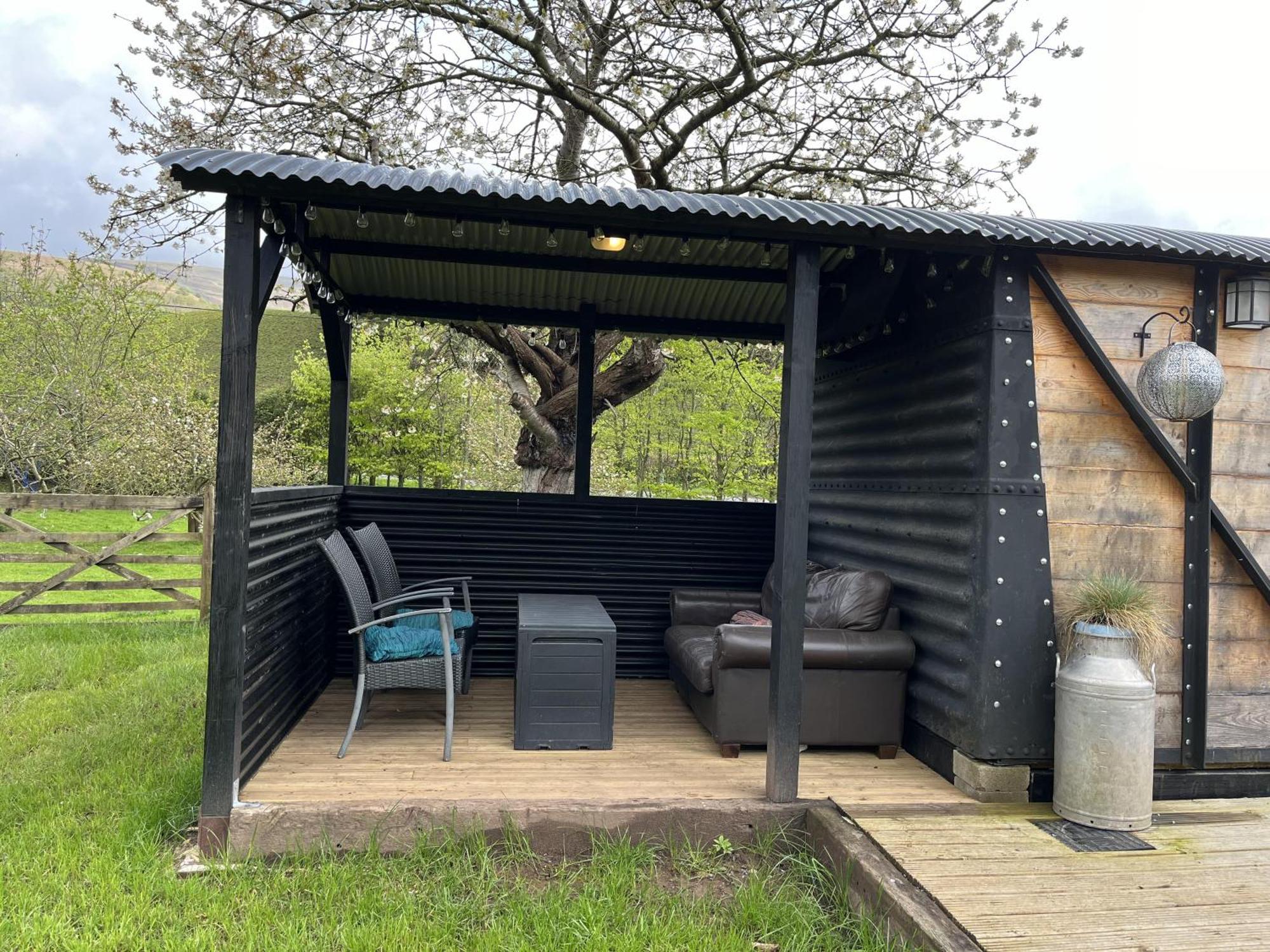 1 Bed Converted Railway Wagon Near Crickhowell Exteriör bild